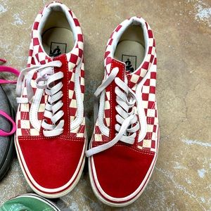 Vans! Checkered Red/Suede❣️
